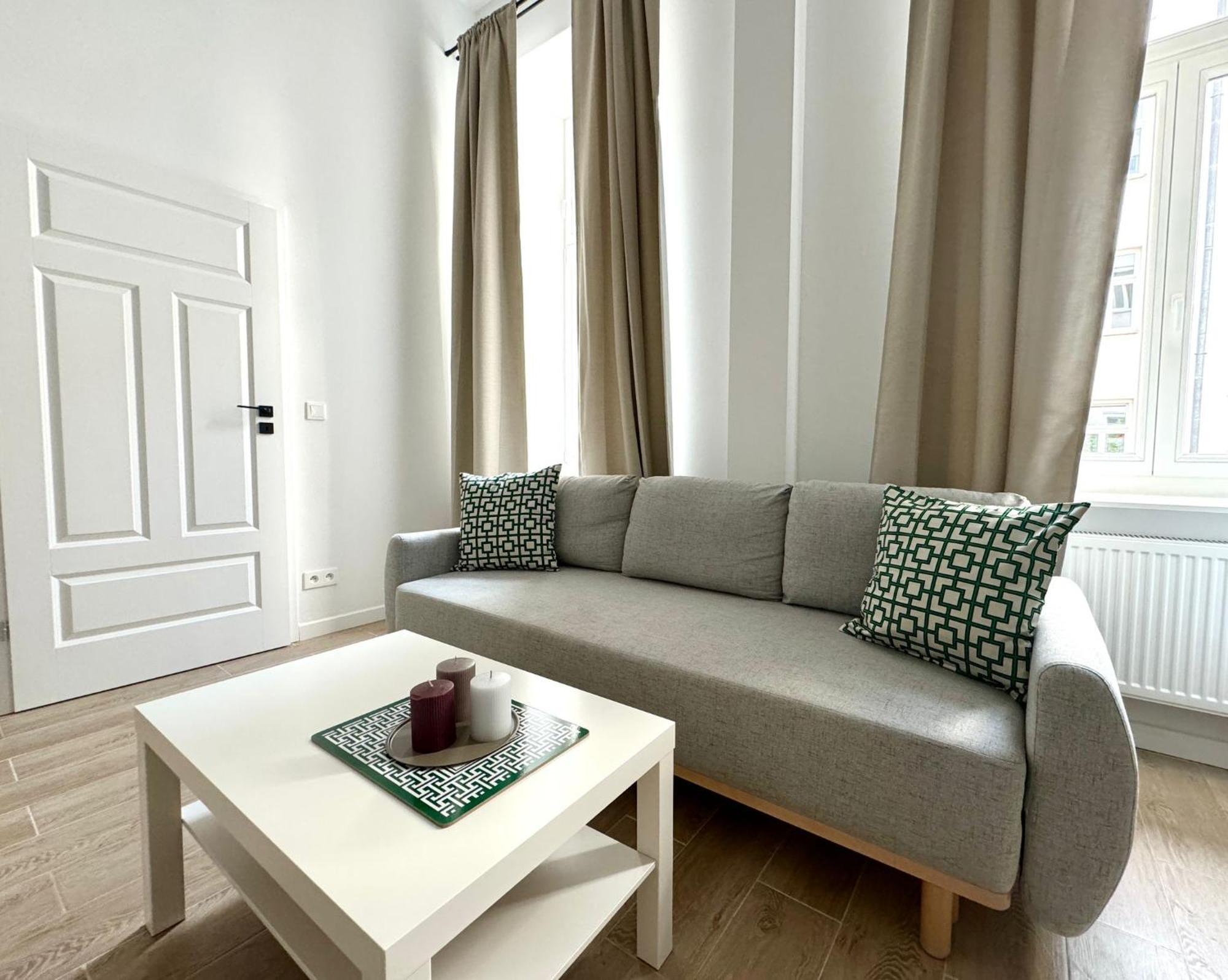 Luxury Design Apartments - Poznanska Warsaw City Center Екстер'єр фото