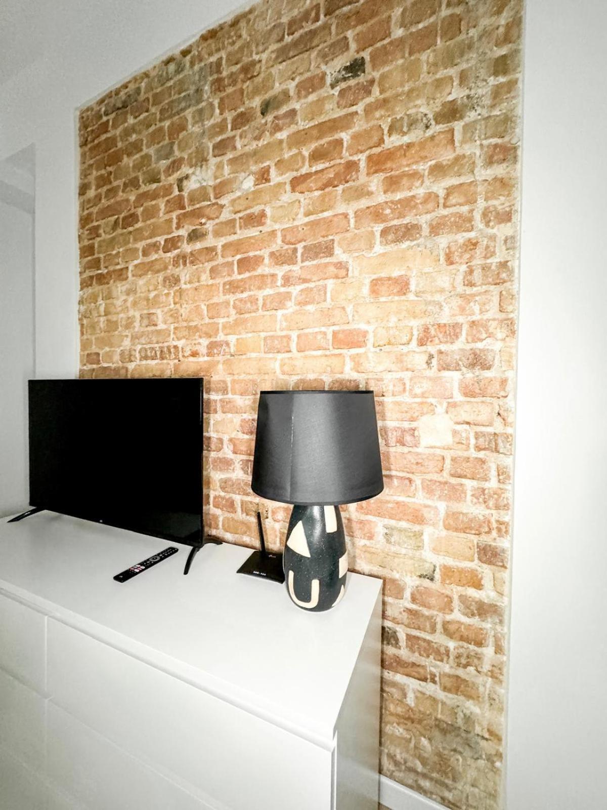 Luxury Design Apartments - Poznanska Warsaw City Center Екстер'єр фото
