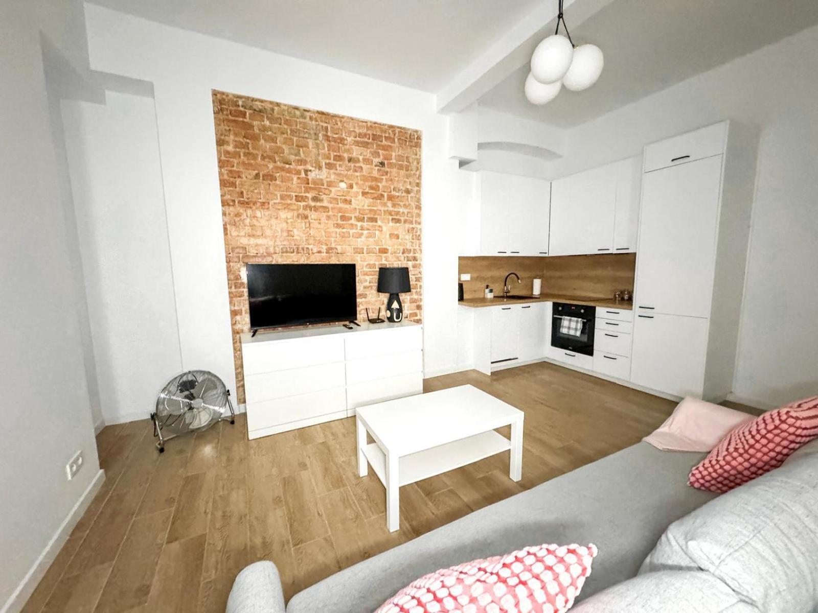 Luxury Design Apartments - Poznanska Warsaw City Center Екстер'єр фото